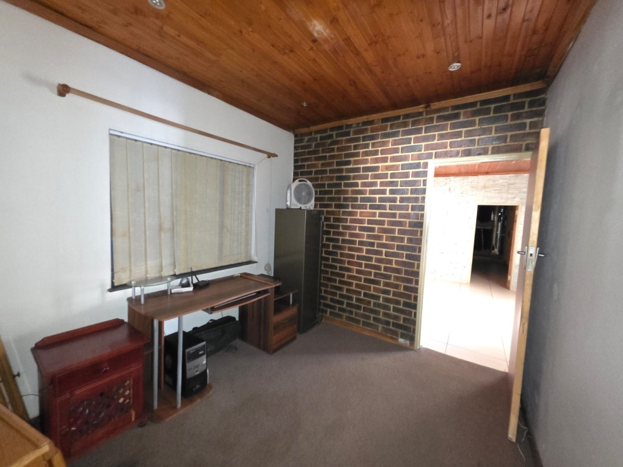 3 Bedroom Property for Sale in Vaalpark Free State